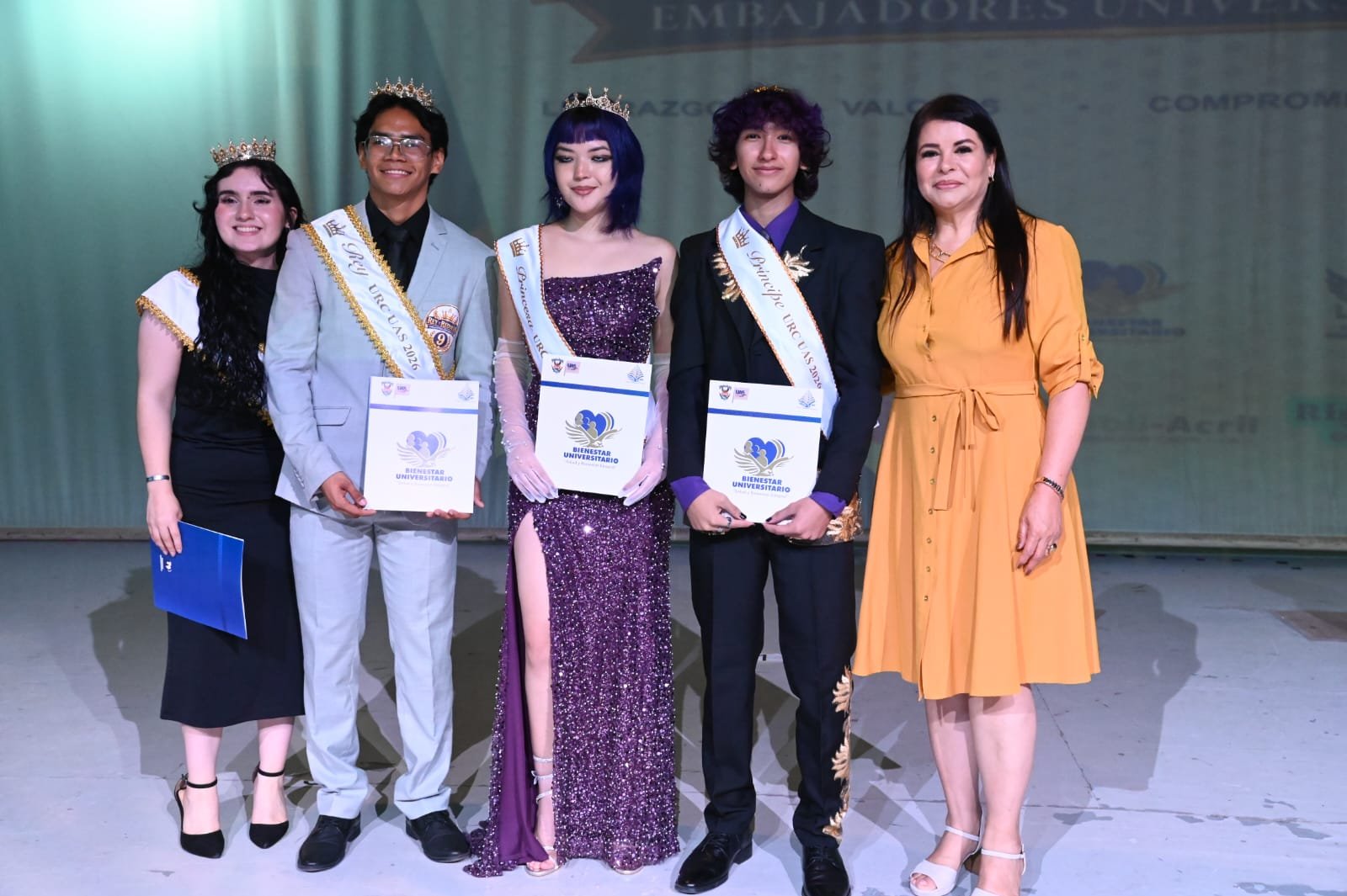 Con liderazgo, valores y orgullo rosalino, la UAS elige en la Región Centro a sus Embajadores Universitarios en la primera edición del certamen Rey y Reina