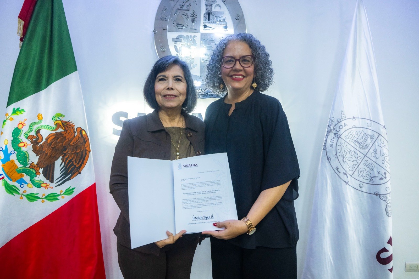 Catalina Esparza Navarrete rinde protesta como Presidenta del Sistema DIF Sinaloa